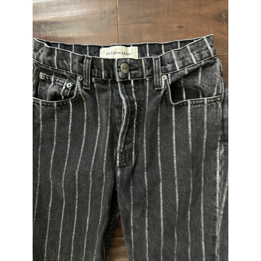 REFORMATION ROPER JEANS washed out dark grey/black Womens Size 26 - Picture 2 of 8